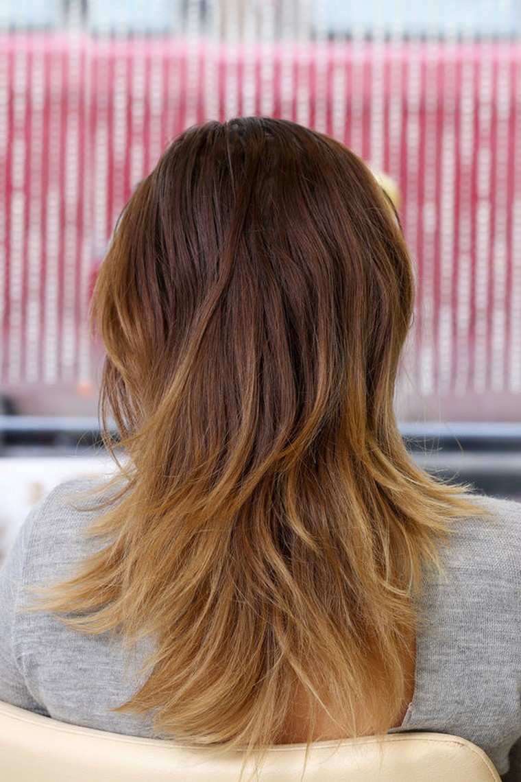 cut-woman-hair color shade