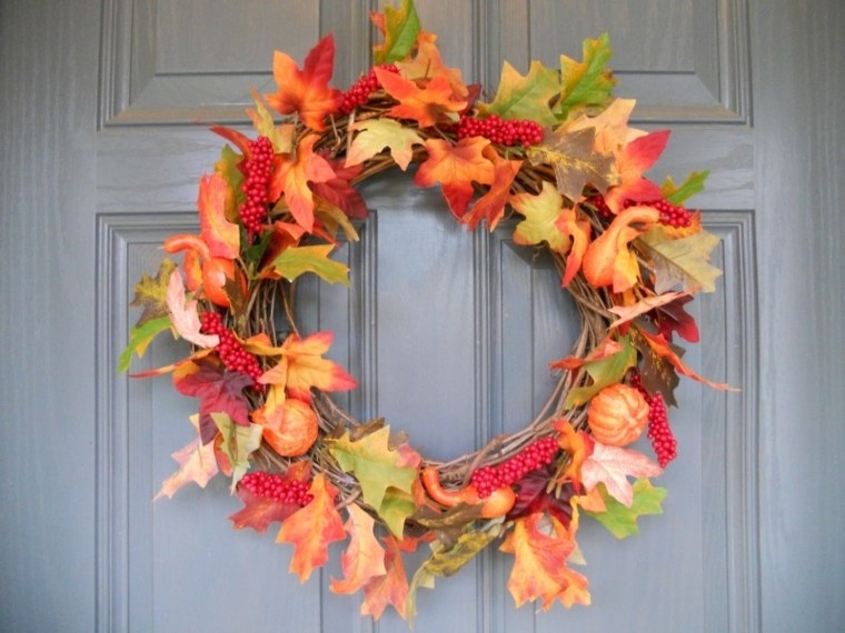 crown leaves tree tassels decorate door entry diy idea