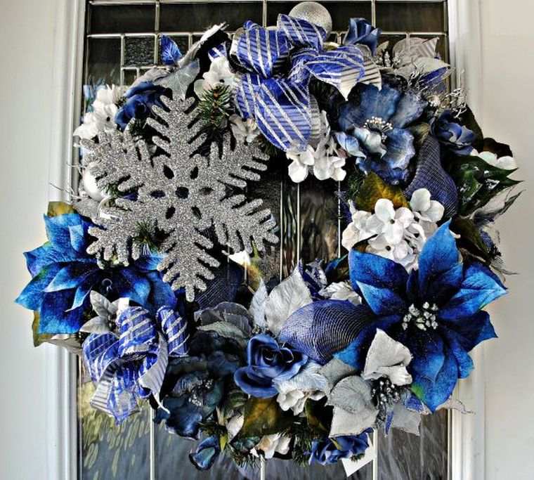 Christmas wreath diy pattern white and blue color