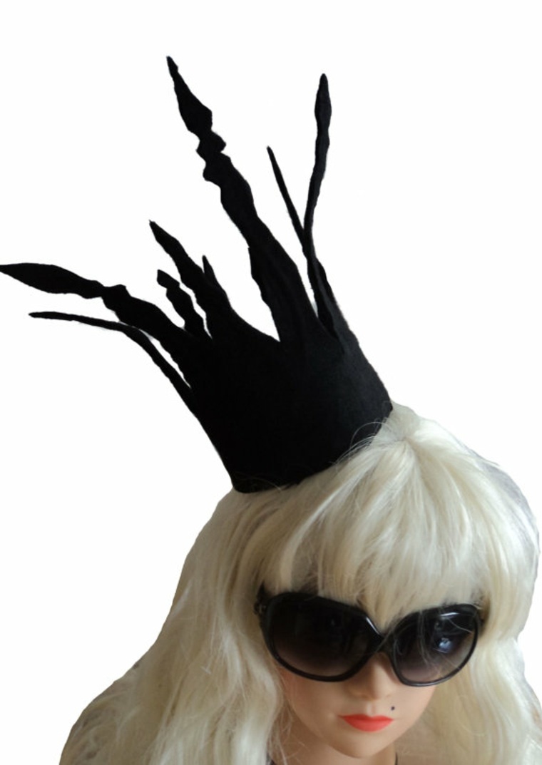 lady gaga förklara idén krona halloween halloween