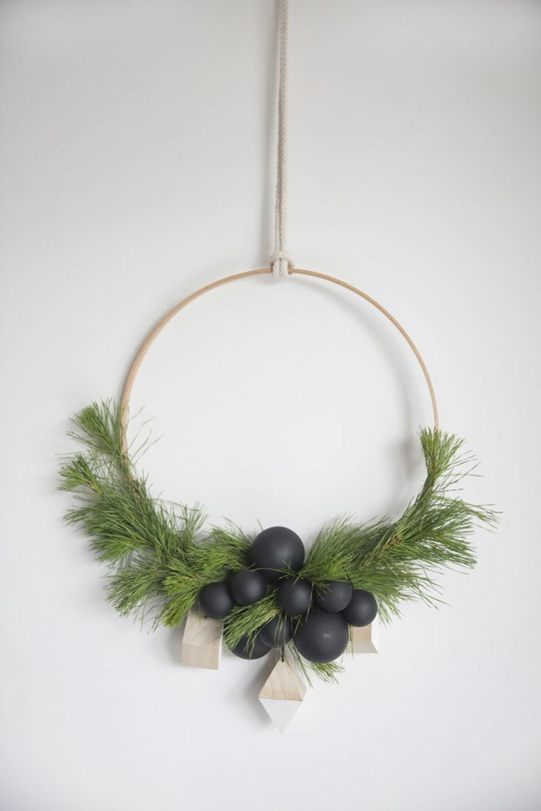 deco design modern christmas wreath