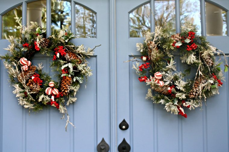 crown for christmas deco outdoor house