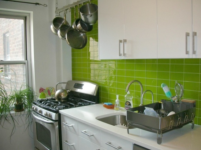 credenza-kitchen-DIY-idea-original-color-green-white-cabinets