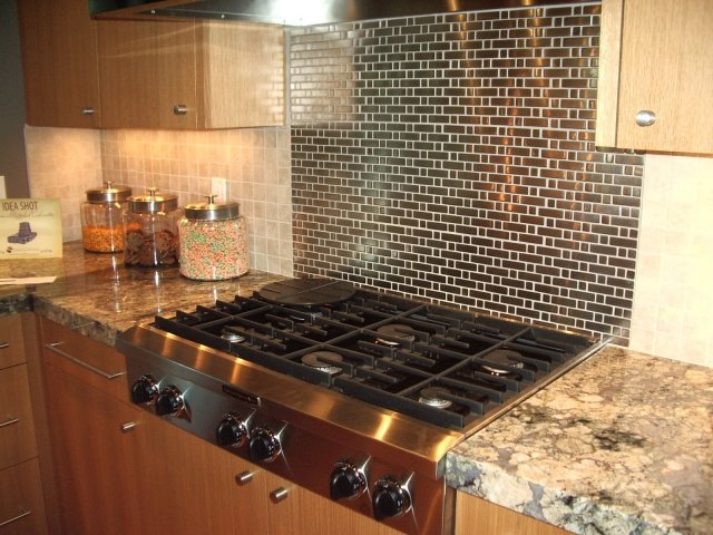 credenza-kitchen-original-idea-color-black-plaid-rectangular shape,