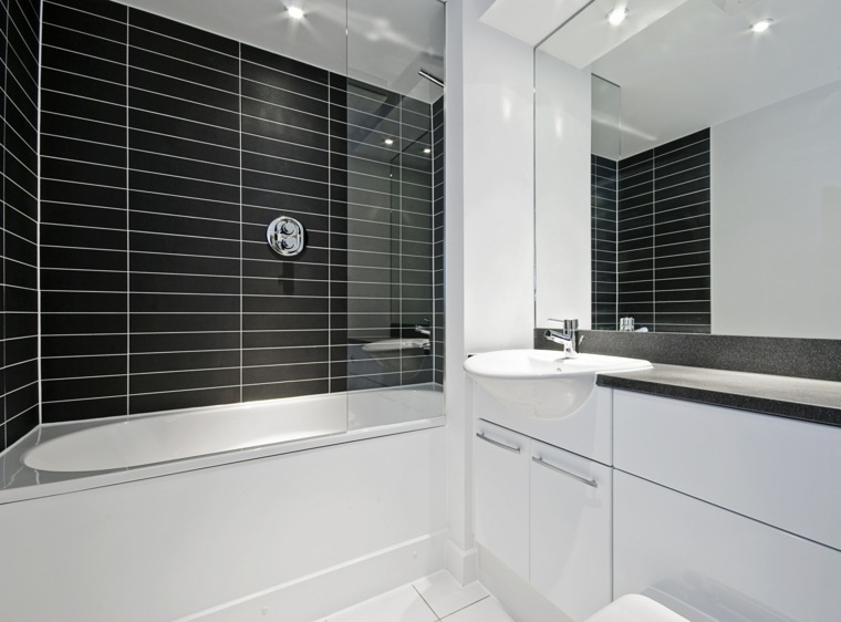 ideas walls in bathroom black and white tiles