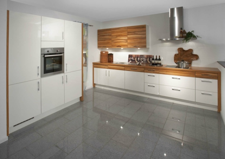 white lacquered wood kitchen