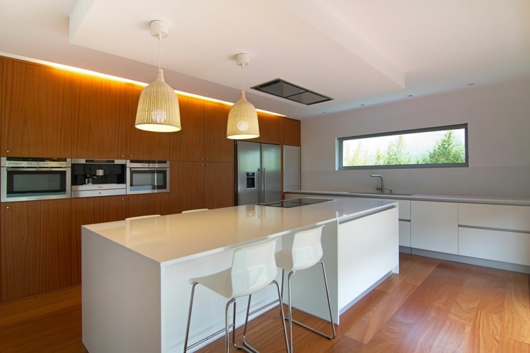 white kitchen lacquered modern design