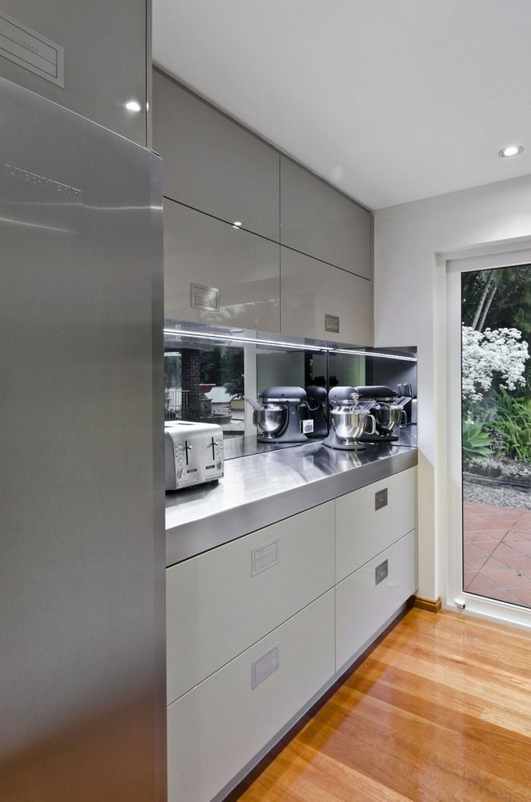 gray lacquered white kitchen