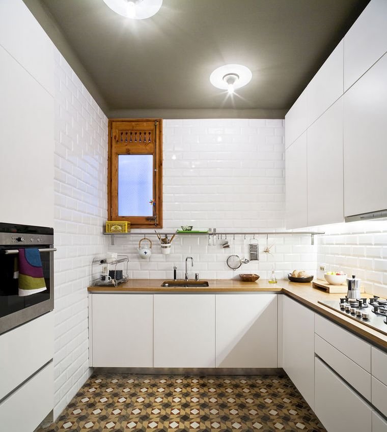 kitchen-white-plan-for-work-wood-small-space-deco-tile-metro