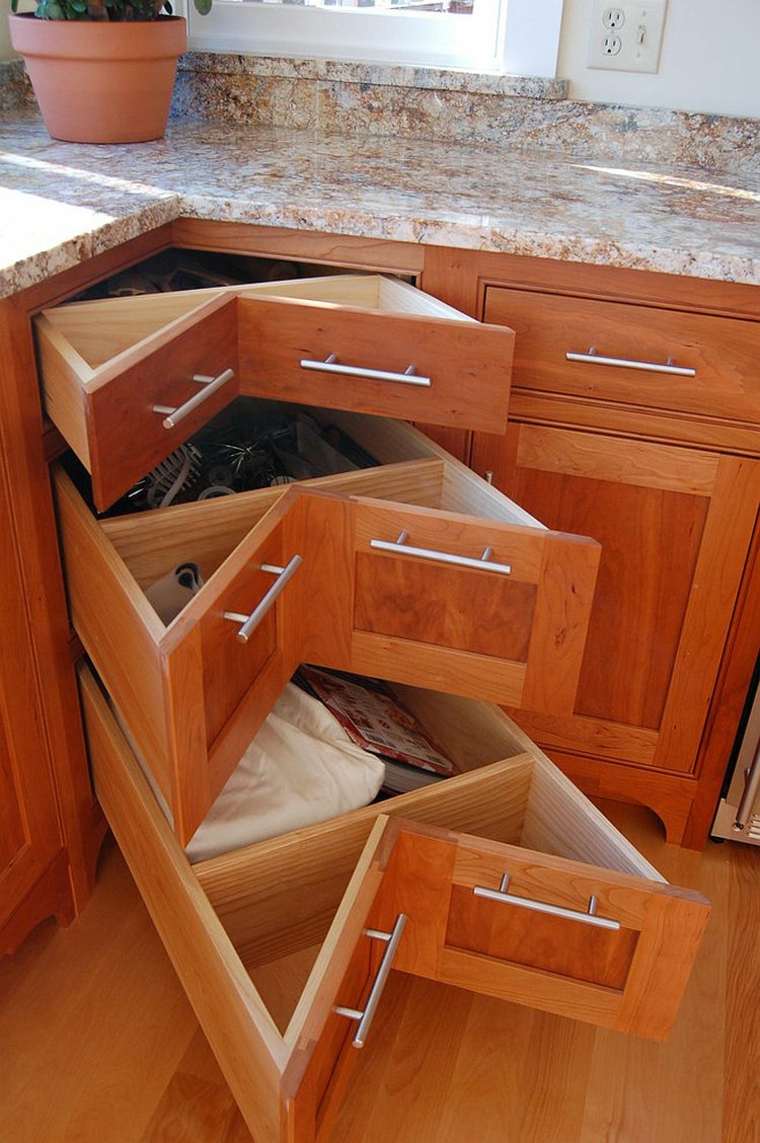 kök design rymdbesparande möbler trävinkel
