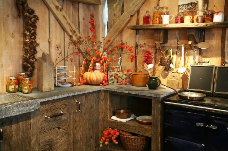 Country kitchen natural wood ideas