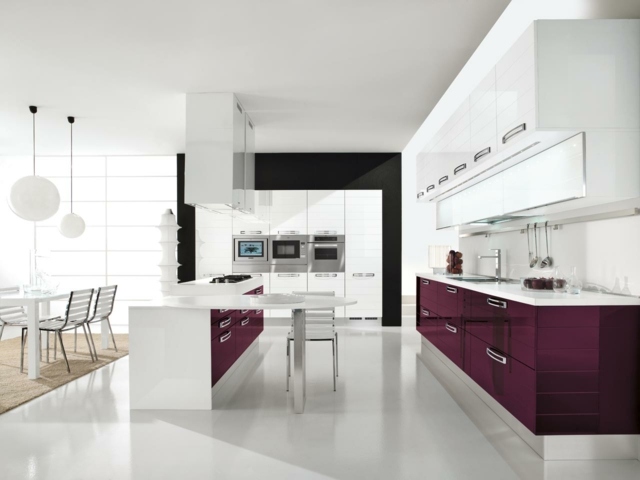 kitchen deco purple white