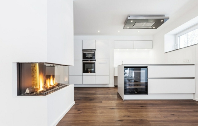 kitchen deco fireplace