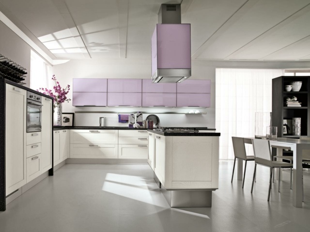 kitchen pale purple deco