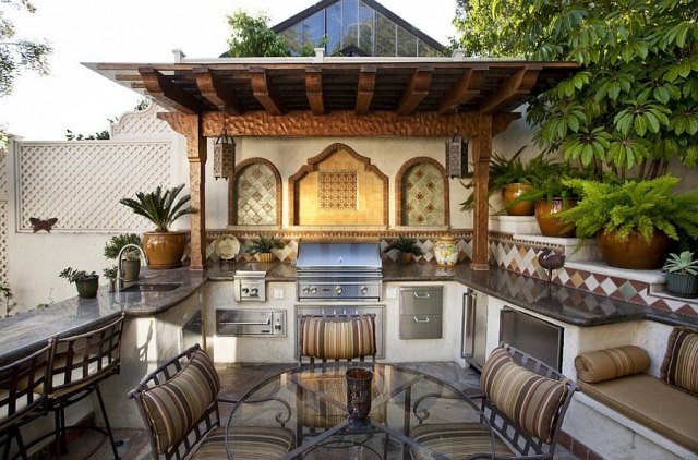 outdoor kitchen-ideas-design-original-style-Mediterranean