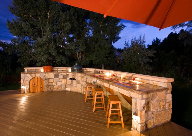 outdoor kitchen stone idea