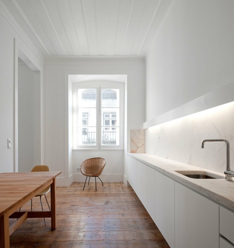 minimalist white lacquered kitchen