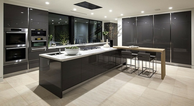 gray lacquered kitchen