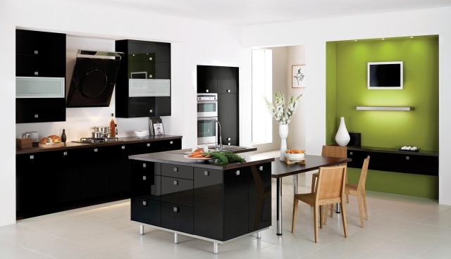Modern-kitchen-original-idea-black-white-table-chairs-wood