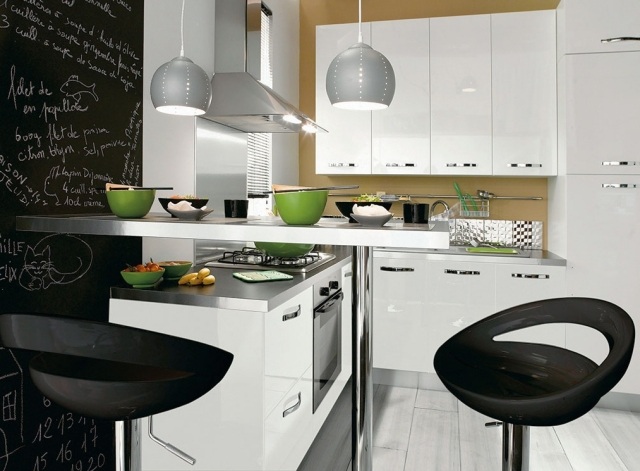 Modern-kitchen-original-idea-black-white-bar stools