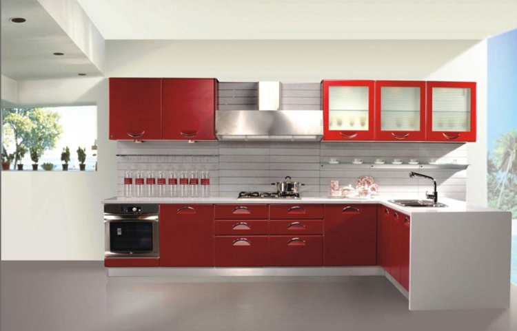 red kitchen gray deco