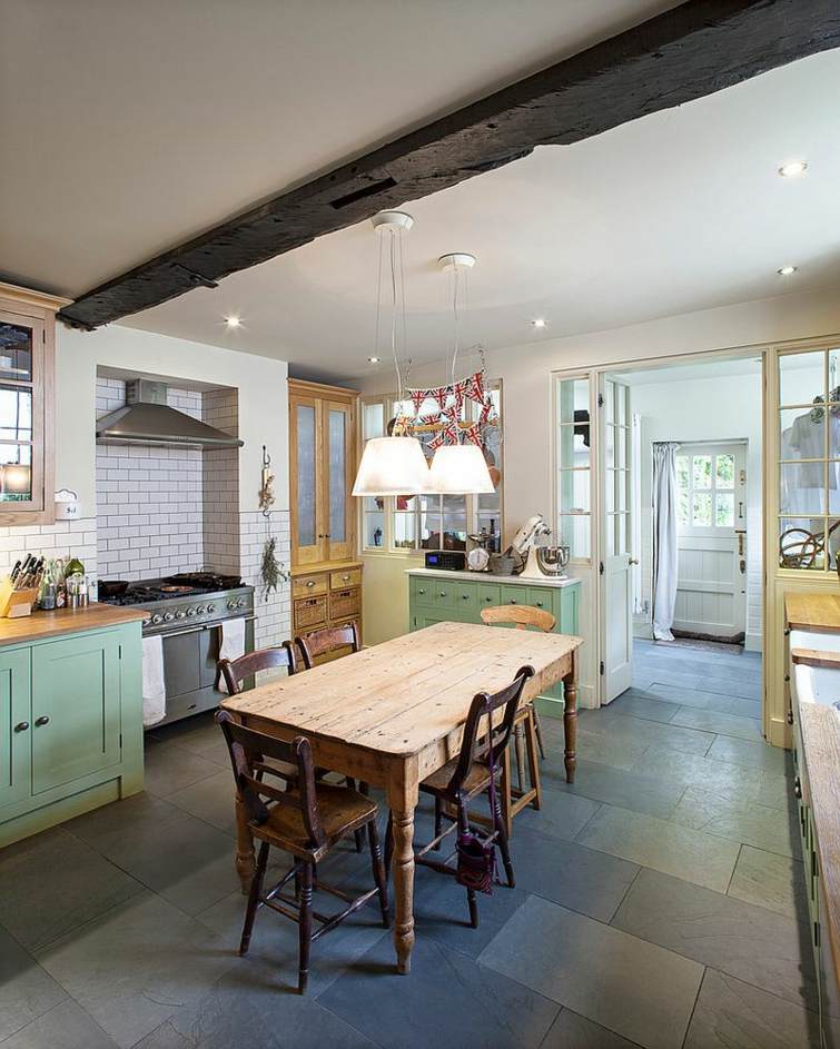 shabby chic kitchen wood table