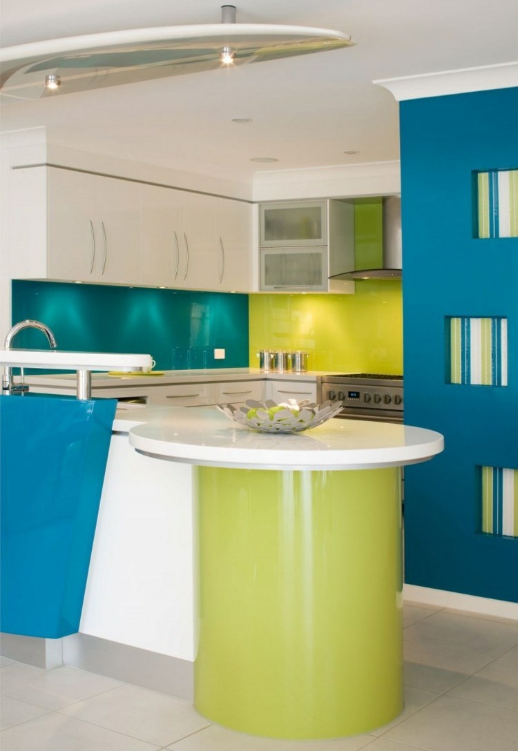 green kitchen blue idea