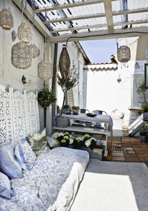 outdoor decor small bright terrace