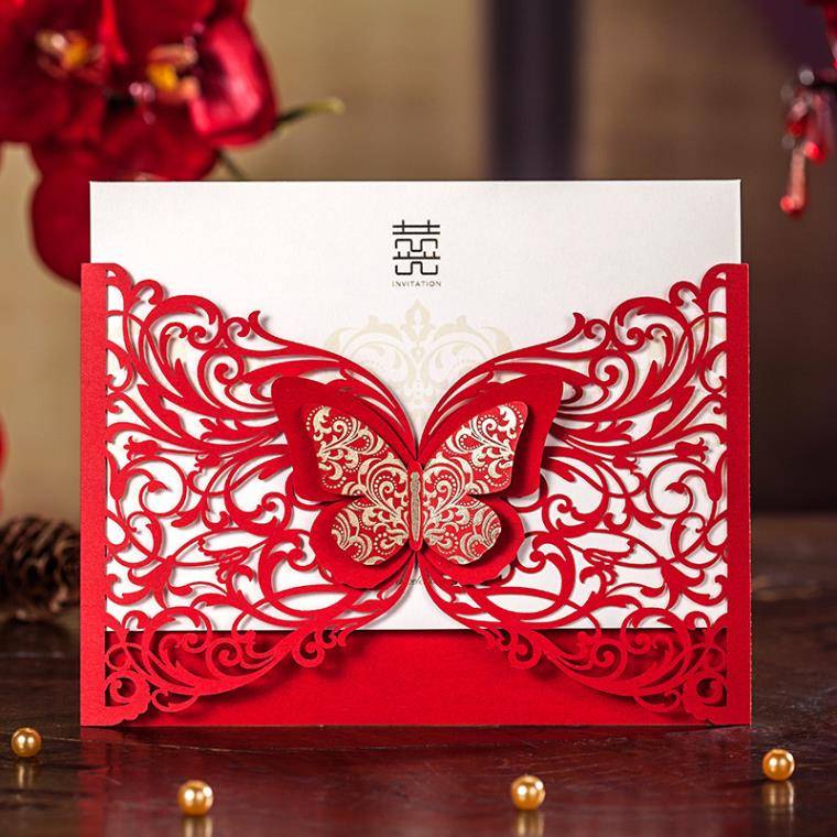 Deco-wedding-white-and-red-invitation-butterfly quilling