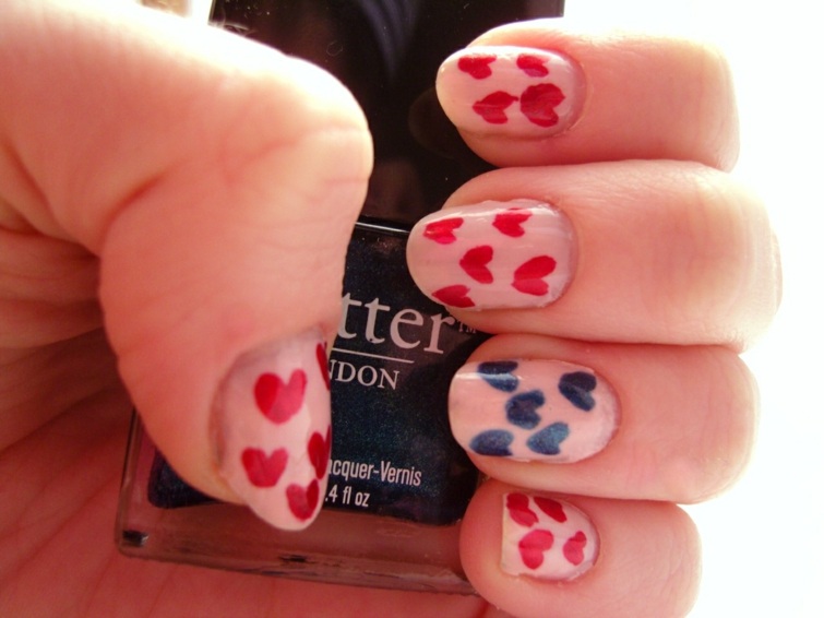 deco nail hearts valentine's day