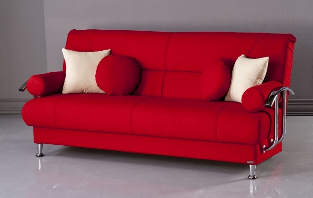 Deco-living-color-red-original-idea-sofa cushions