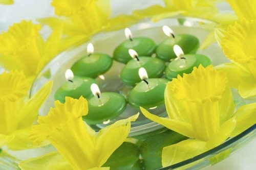 decorative dining table floating candles