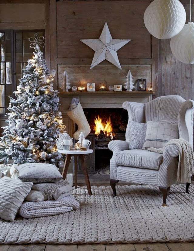 Christmas decoration-room-light gray, off-white