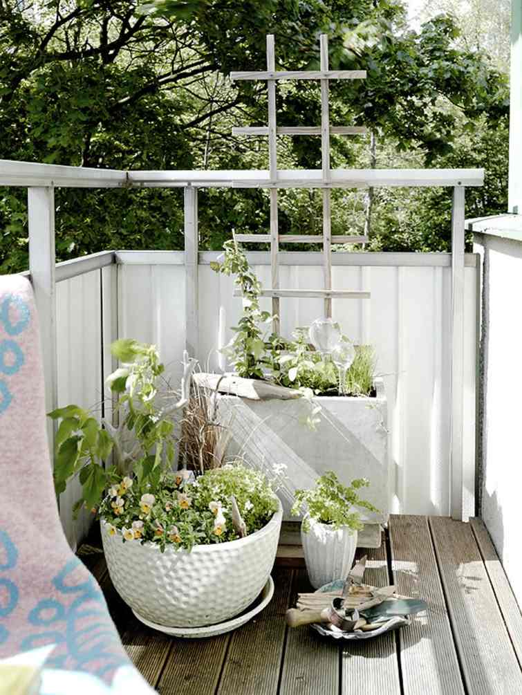 decoration balcony flowers pots design