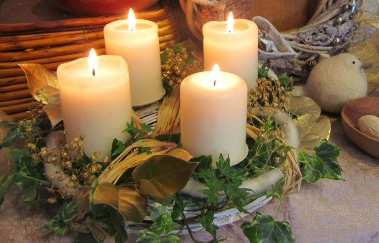 christmas table decoration to make oneself candles