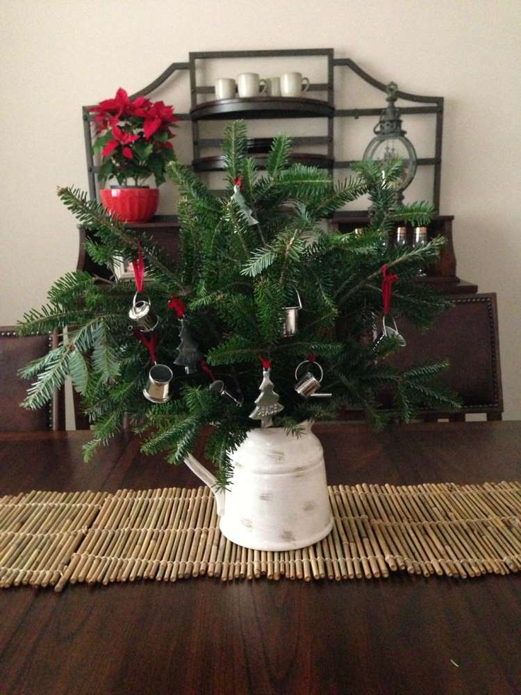 Christmas table decoration to make yourself greener