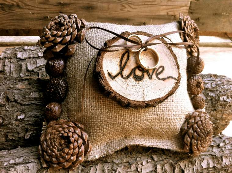 decoration rural wedding pinecones