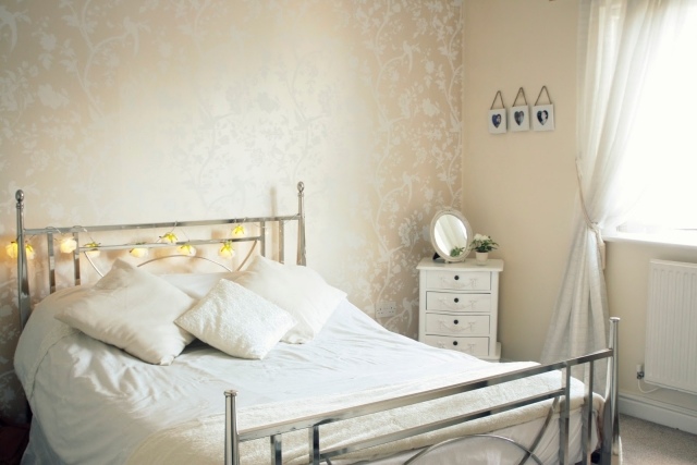 romantisk pynt på rommet-Shabby-Chic-krem