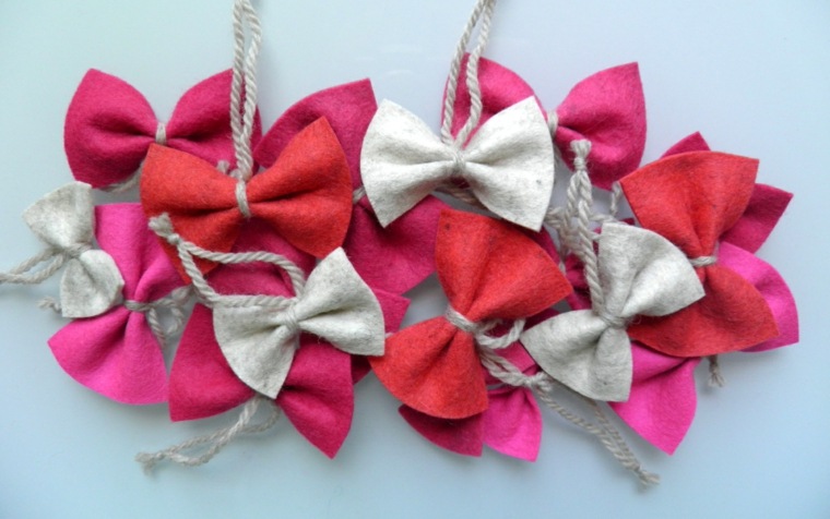 Christmas decorations DIY bows