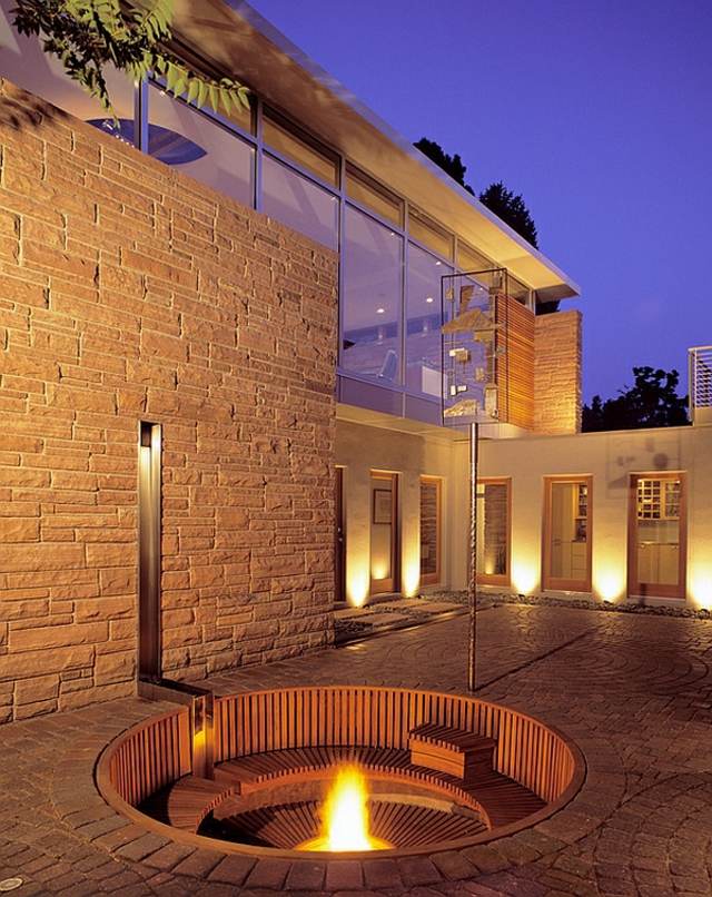 Disunat Circular Fireplace Stone Dry Wall Luxury