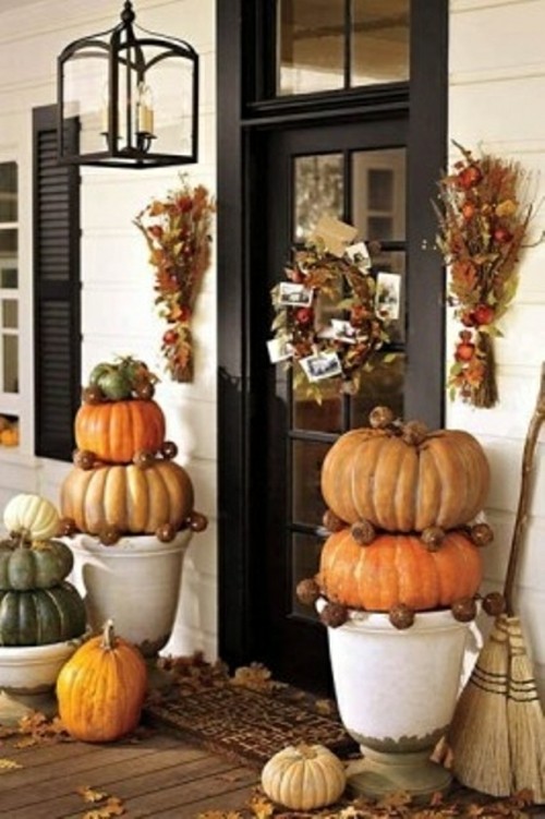 deco autumn vases pumpkins