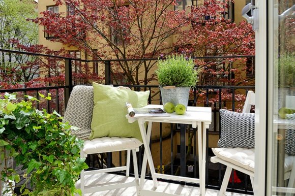 white balcony deco