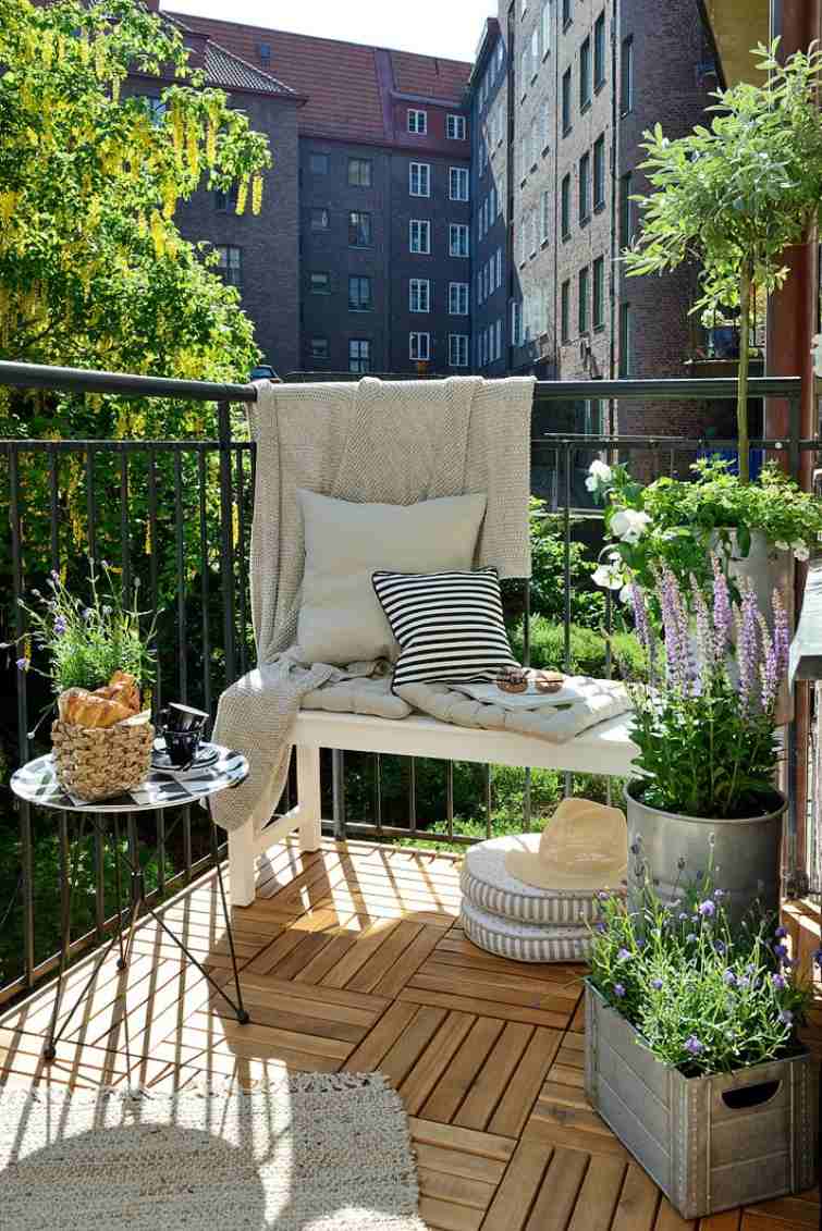 deco balcony small ground wood