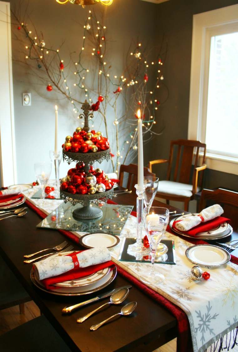 Idea table decor for christmas center table candle red ball white lights