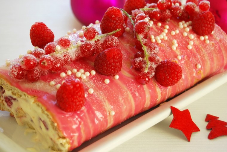 christmas log idea hiasan strawberi raspberry resipi