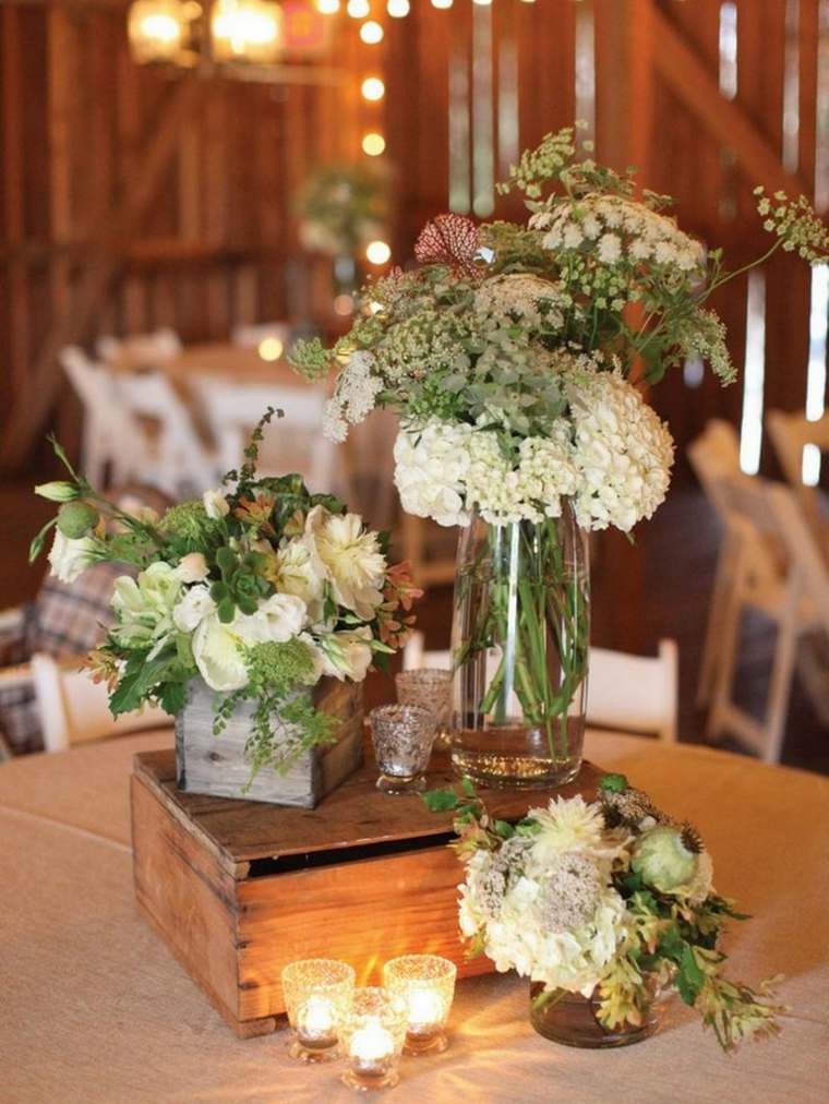 dekorere bord champetre blomster bryllup kampanje