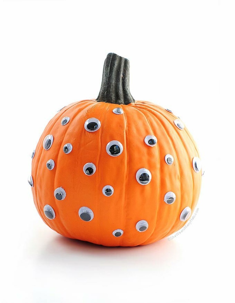 pumpkin halloween decoration idea original eyes