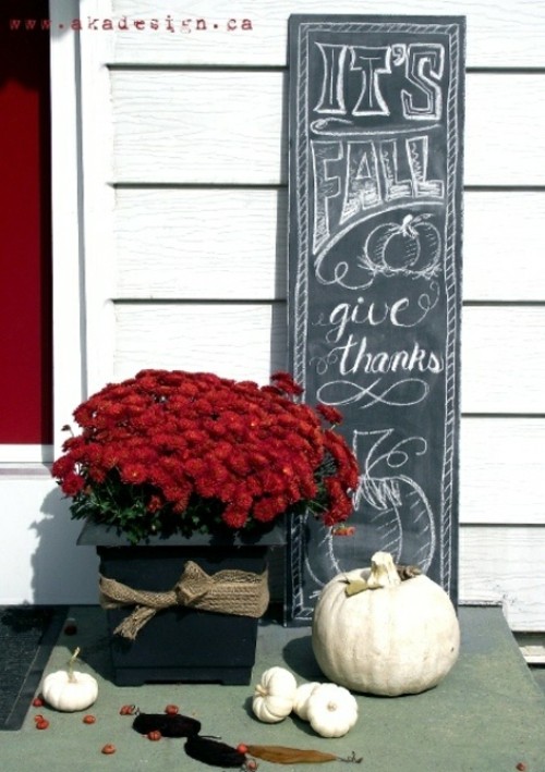 deco pumpkins flowers