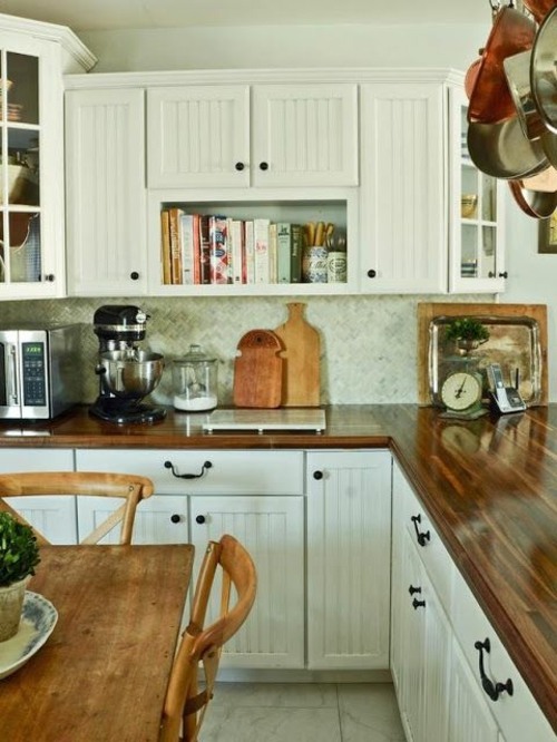 deco traditional kitchen counter