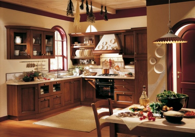 warm wood kitchen deco